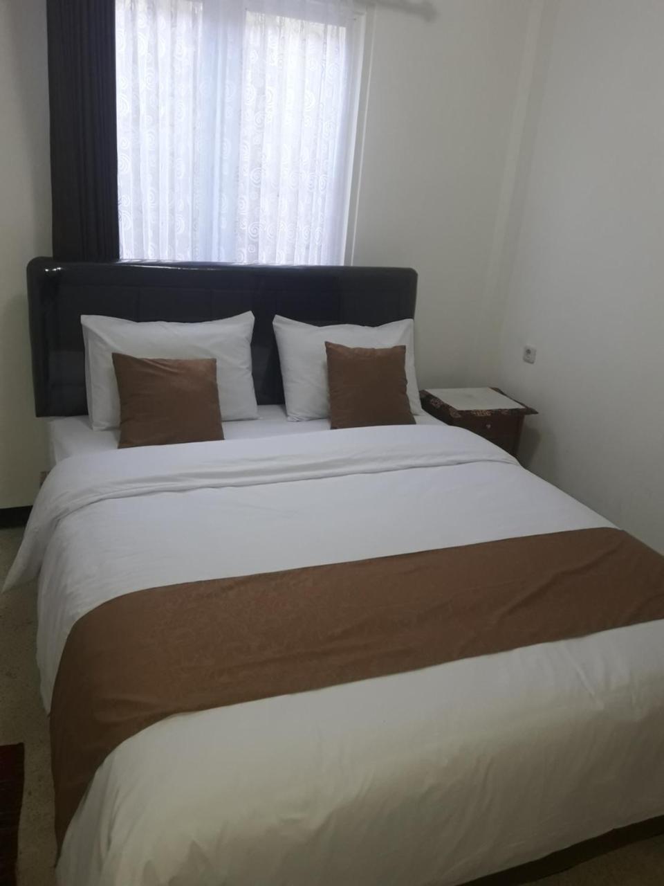 מאלאנג Hotel Menara מראה חיצוני תמונה