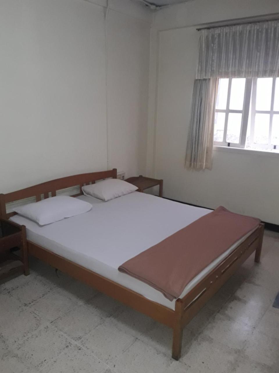 מאלאנג Hotel Menara מראה חיצוני תמונה